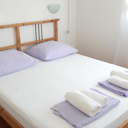 Apartmani Jureta Okrug Gornji Exterior photo